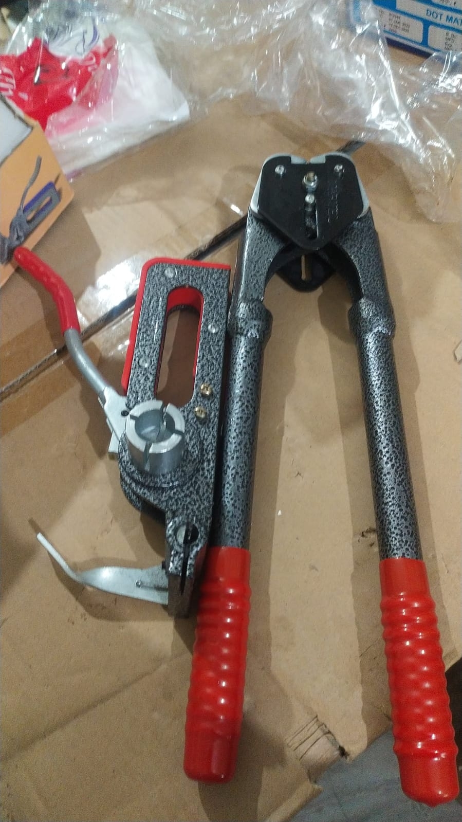 Manual hand tool
